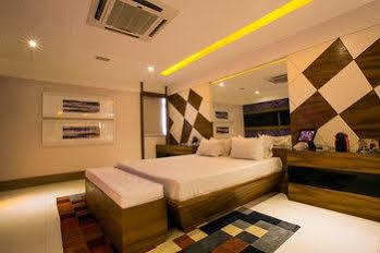 Hotel Corinto 3*